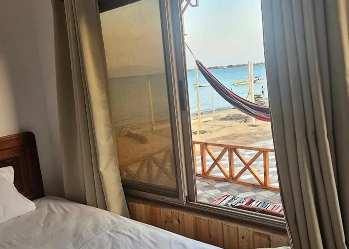 Mermaid Camp Hotel Nuweiba`