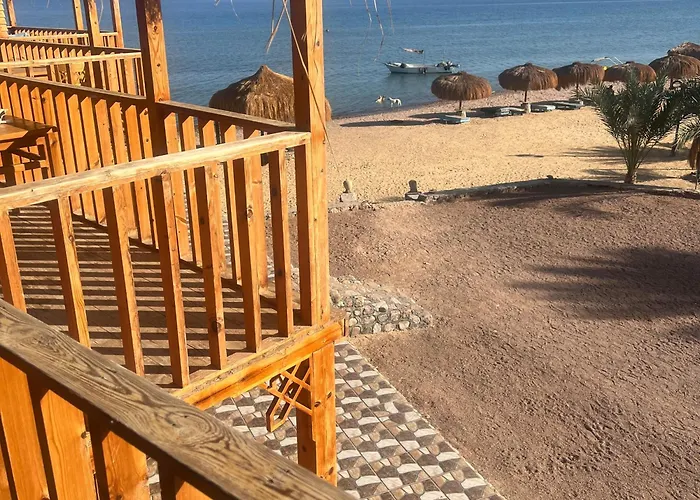 Mermaid Camp Hotel *